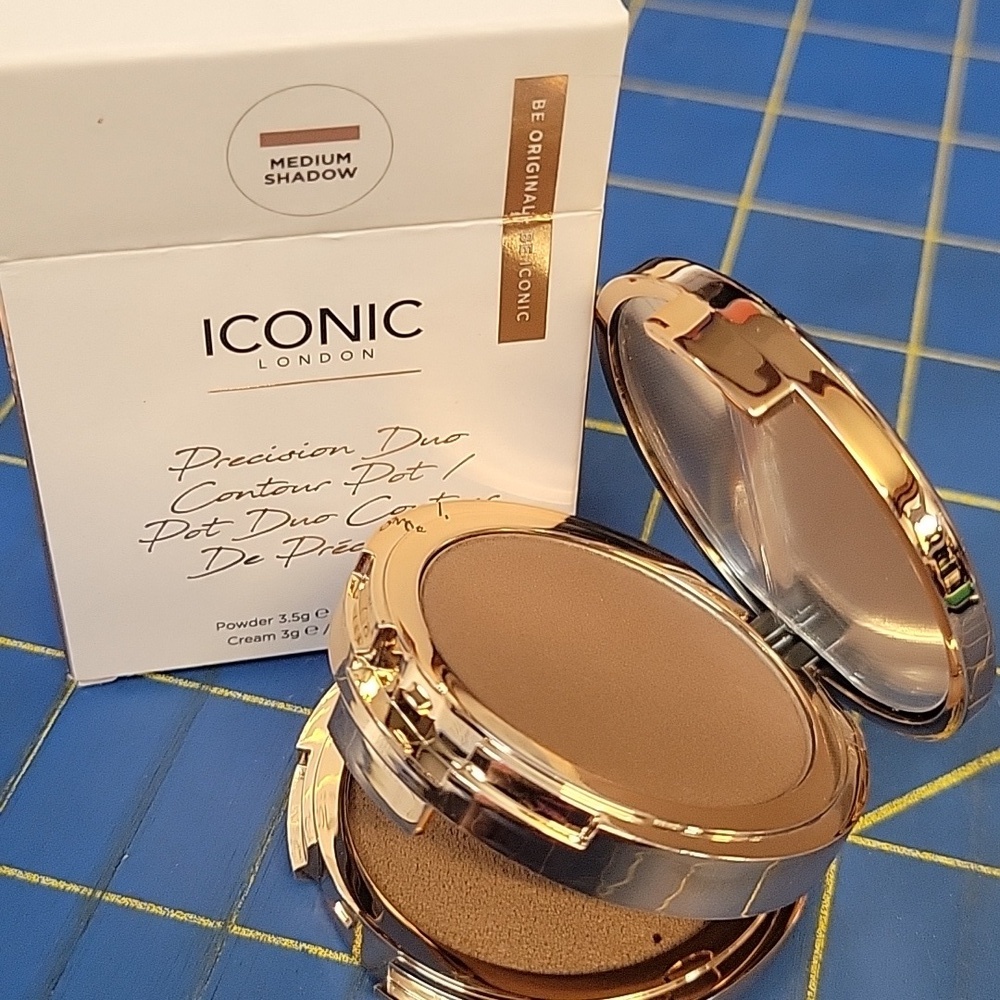 ICONIC London Contour Duo in Medium Shadow 3.5g New in Box